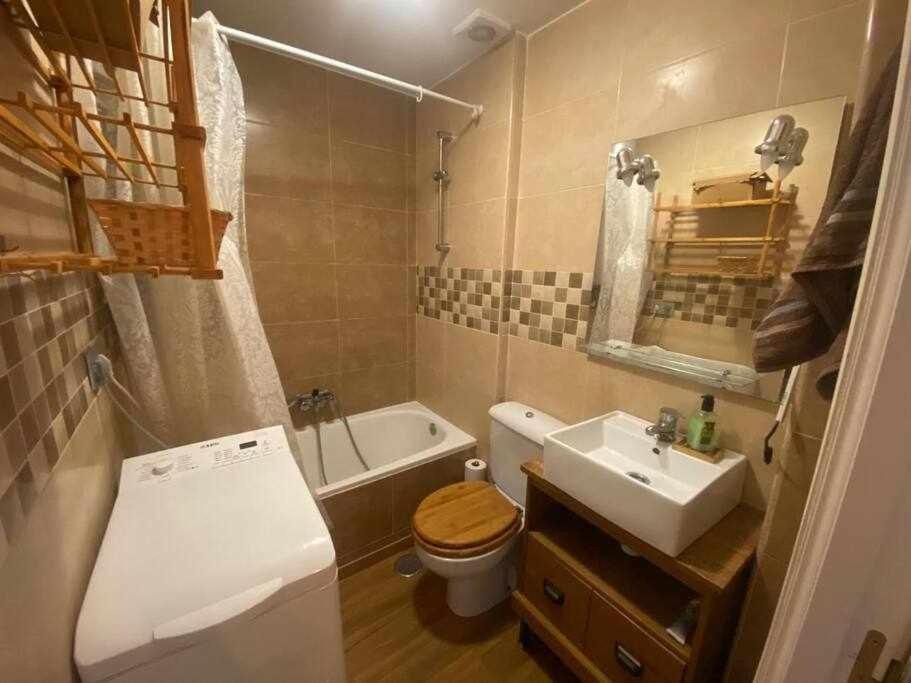 Precioso Apartamento En El Casco Historico Santander Eksteriør billede